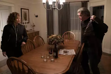 Uwikłana - galeria zdjęć - filmweb