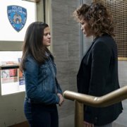 Shades of Blue - galeria zdjęć - filmweb