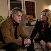 Shades of Blue - galeria zdjęć - filmweb