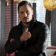 Shades of Blue - galeria zdjęć - filmweb