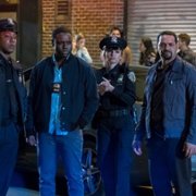Shades of Blue - galeria zdjęć - filmweb