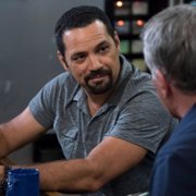 Shades of Blue - galeria zdjęć - filmweb