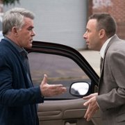 Shades of Blue - galeria zdjęć - filmweb