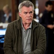 Shades of Blue - galeria zdjęć - filmweb