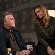 Shades of Blue - galeria zdjęć - filmweb
