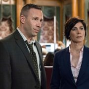 Shades of Blue - galeria zdjęć - filmweb
