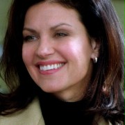 Wendy Crewson w Śnięty Mikołaj 2