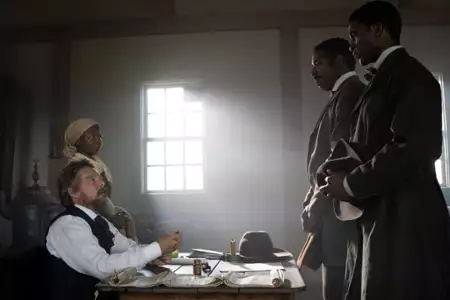 Ptak dobrego Boga - galeria zdjęć - filmweb