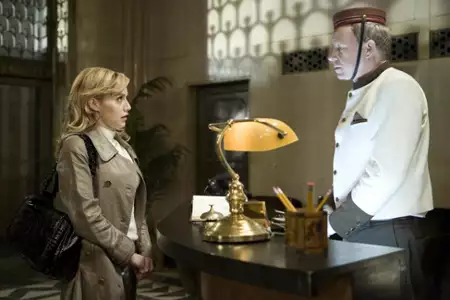 Po drugiej stronie korytarza - galeria zdjęć - filmweb