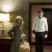 Po drugiej stronie korytarza - galeria zdjęć - filmweb