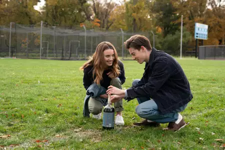 Love Life - galeria zdjęć - filmweb