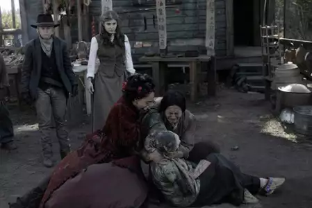 Strange Empire - galeria zdjęć - filmweb