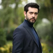 Kan Çiçekleri - galeria zdjęć - filmweb