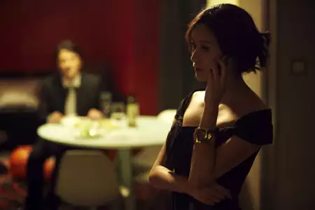 Dual Crisis - galeria zdjęć - filmweb