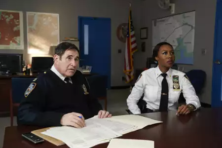 East New York - galeria zdjęć - filmweb