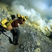 Śmierć człowieka pracy - galeria zdjęć - filmweb