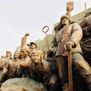 Śmierć człowieka pracy - galeria zdjęć - filmweb