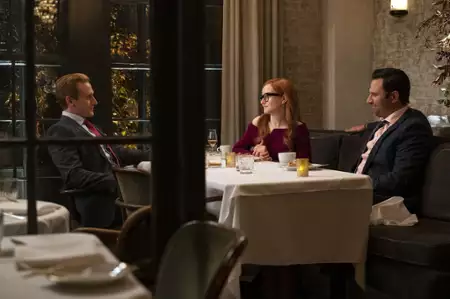 Kim jest Anna? - galeria zdjęć - filmweb