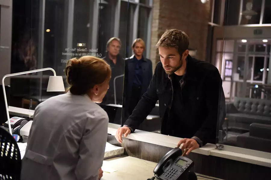 Blood & Oil - galeria zdjęć - filmweb