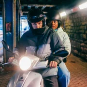 The Guest - galeria zdjęć - filmweb