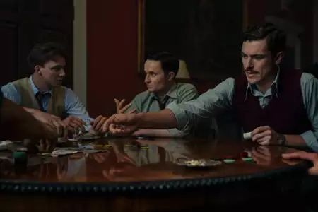 Władcy przestworzy - galeria zdjęć - filmweb