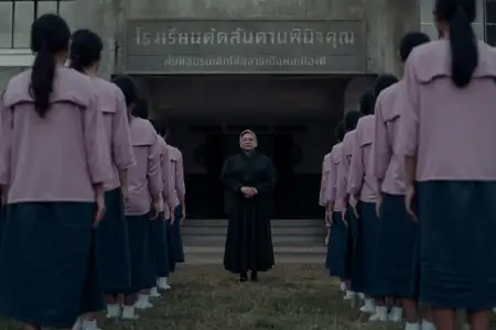 Mae Sue - galeria zdjęć - filmweb