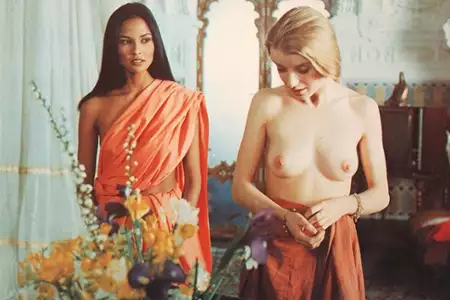 Emanuelle i niewolnice miłości - galeria zdjęć - filmweb