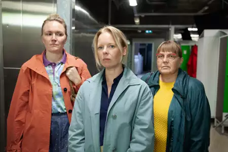 Opadające liście - galeria zdjęć - filmweb
