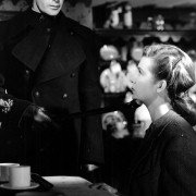 Niepotrzebni mogą odejść - galeria zdjęć - filmweb