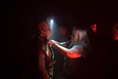 Disney za kulisami / Gwiezdne wojny: The Mandalorian - galeria zdjęć - filmweb