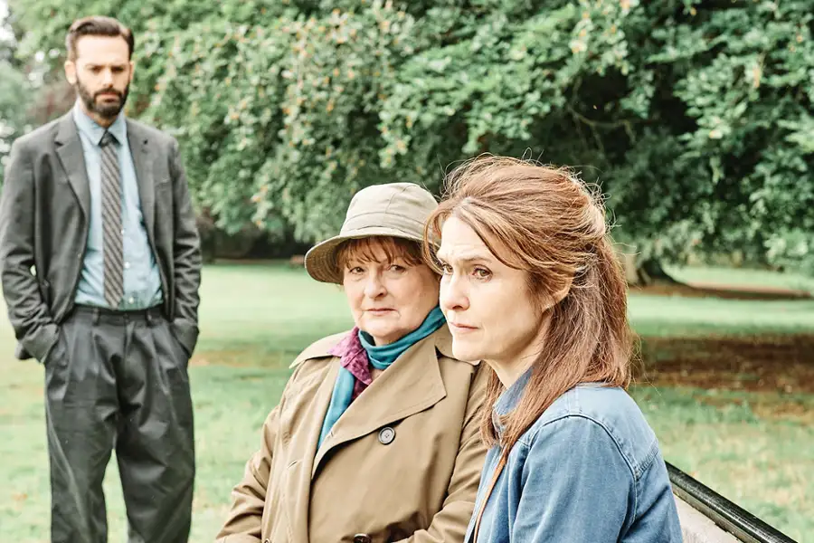 Vera - galeria zdjęć - filmweb