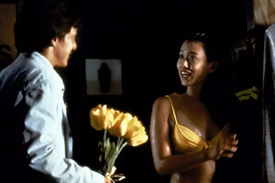 Jackie Chan: Pierwsze uderzenie - galeria zdjęć - filmweb