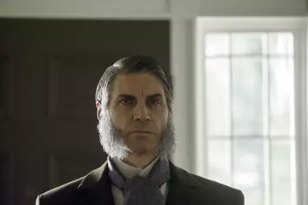 I Am the Pretty Thing That Lives in the House - galeria zdjęć - filmweb