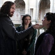 Leonardo - galeria zdjęć - filmweb