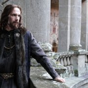 Leonardo - galeria zdjęć - filmweb