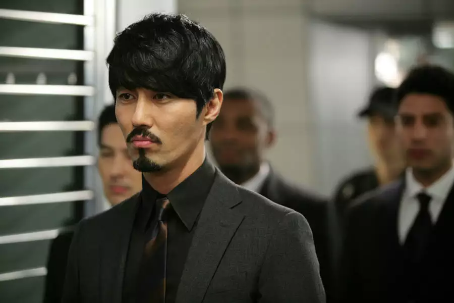 A-te-na: Jeon-jaeng-eui Yeo-sin - galeria zdjęć - filmweb