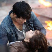 A-te-na: Jeon-jaeng-eui Yeo-sin - galeria zdjęć - filmweb