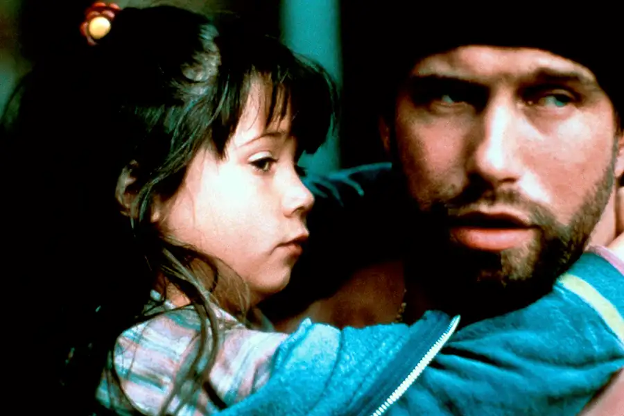 Twardy glina - galeria zdjęć - filmweb