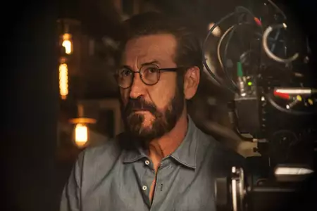 Dobrze się kłamie w miłym towarzystwie - galeria zdjęć - filmweb
