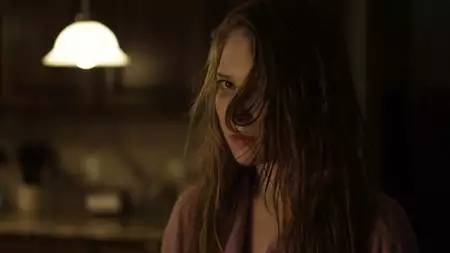 Bloody Homecoming - galeria zdjęć - filmweb