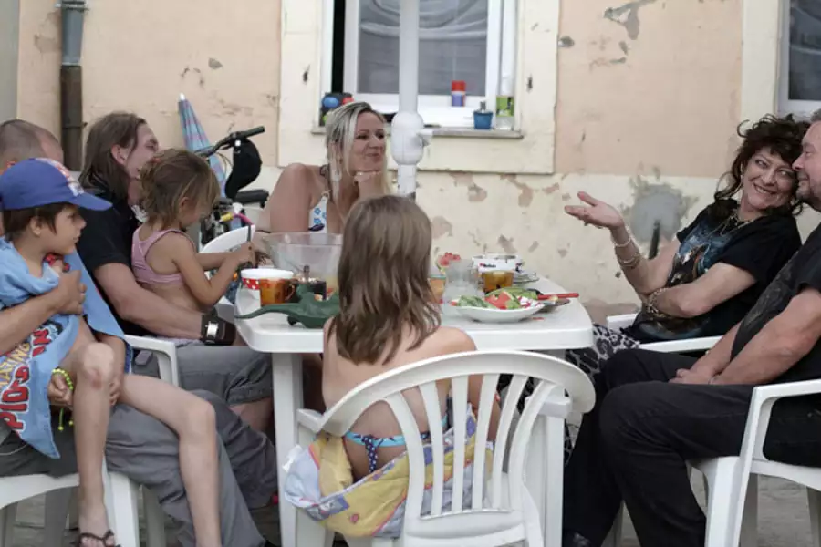 Party Girl - galeria zdjęć - filmweb