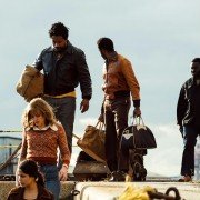Guerrilla - galeria zdjęć - filmweb