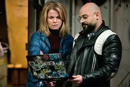 Haker - galeria zdjęć - filmweb