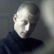 Heartless - galeria zdjęć - filmweb