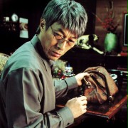 Kap-soo Kim w Opowieść o dwóch siostrach