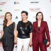 Moje córki krowy - galeria zdjęć - filmweb