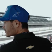 Kyle Larson vs The Double - galeria zdjęć - filmweb