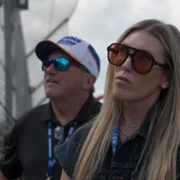 Kyle Larson vs The Double - galeria zdjęć - filmweb