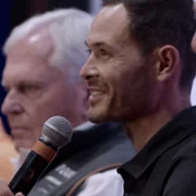 Kyle Larson vs The Double - galeria zdjęć - filmweb