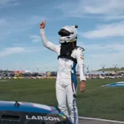 Kyle Larson vs The Double - galeria zdjęć - filmweb